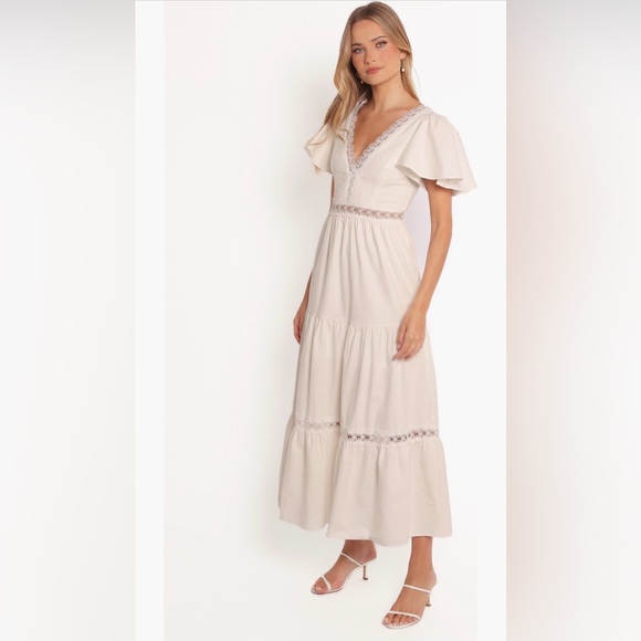 Petal & Pup Dresses & Skirts - Petal & Pup Minny Flutter Sleeve Cotton Maxi Dress, Size X-Small , $129